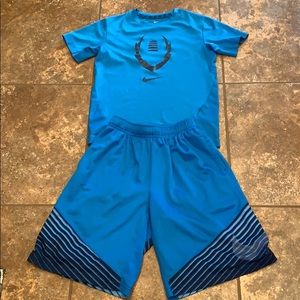 Boys Nike short set